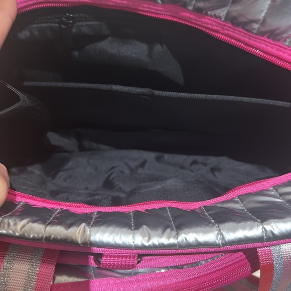 Stylish Silver and Pink Quilted Women's Pickleball Large Sports Bag - Picture 4 of 5